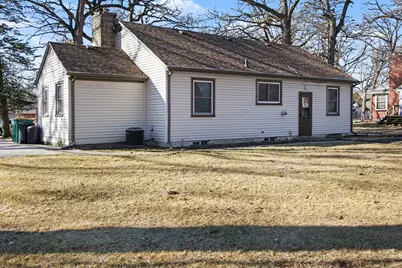 1670 W 61st Place, Merrillville, IN 46410 - Photo 17