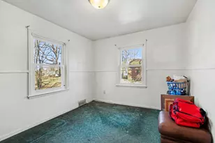 1670 W 61st Pl, Merrillville, IN 46410 - Photo 11