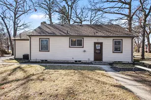 1670 W 61st Pl, Merrillville, IN 46410 - Photo 15