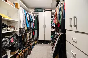 2122 Teakwood Cir, Highland, IN 46322 - Photo 11