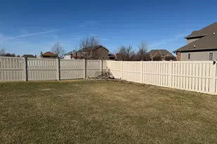 9112 W 96th Pl, Saint John, IN 46373 - Photo 17