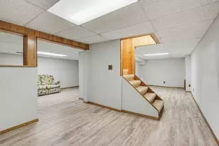 3863 Kingsway Dr, Crown Point, IN 46307 - Photo 27