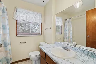 3863 Kingsway Dr, Crown Point, IN 46307 - Photo 23