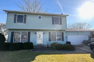 3863 Kingsway Dr, Crown Point, IN 46307 - Photo 1