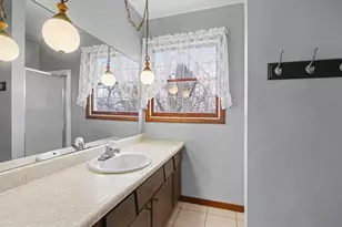 3863 Kingsway Dr, Crown Point, IN 46307 - Photo 19