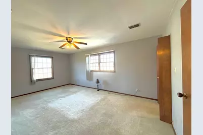 3863 Kingsway Drive, Crown Point, IN 46307 - Photo 17