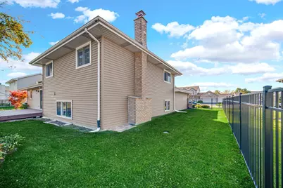 901 Robin Court, Dyer, IN 46311 - Photo 25