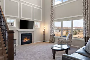 508 E 119th Pl, Crown Point, IN 46307 - Photo 11