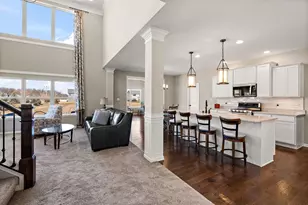 508 E 119th Pl, Crown Point, IN 46307 - Photo 9