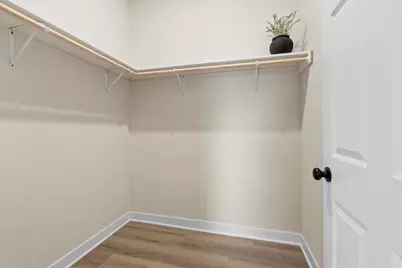 10842 N 1000 W, Demotte, IN 46310 - Photo 11