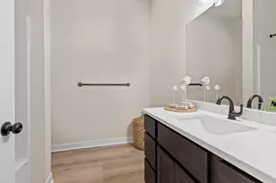 10842 N 1000 W, Demotte, IN 46310 - Photo 7