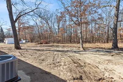 10842 N 1000 W, Demotte, IN 46310 - Photo 17