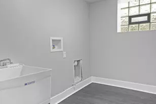 3655 Connecticut St, Gary, IN 46409 - Photo 13