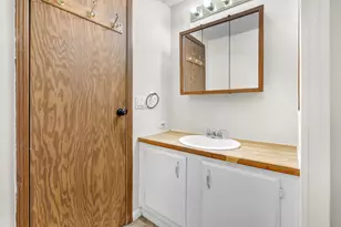 14865 Heritage Dr W, Wheatfield, IN 46392 - Photo 17