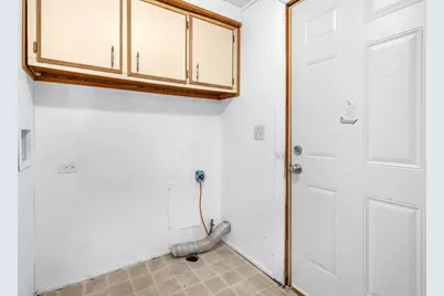 14865 Heritage Drive W, Wheatfield, IN 46392 - Photo 21