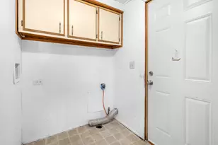 14865 Heritage Dr W, Wheatfield, IN 46392 - Photo 21