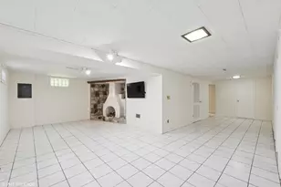 925 N Warren St, Gary, IN 46403 - Photo 13