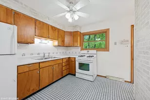 925 N Warren St, Gary, IN 46403 - Photo 5