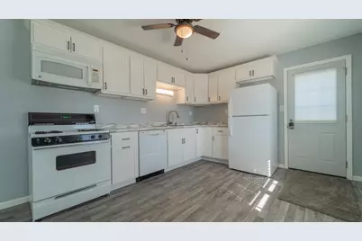 2517 River Drive, Highland, IN 46322 - Photo 9