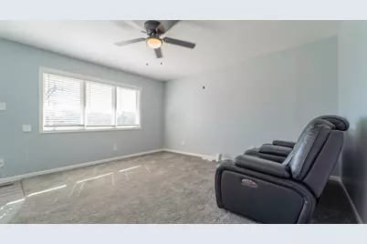 2517 River Drive, Highland, IN 46322 - Photo 5