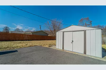 2517 River Drive, Highland, IN 46322 - Photo 15