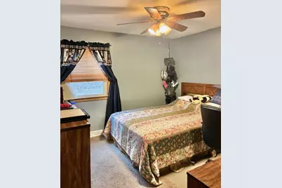 546 Gardenia Street SE, Demotte, IN 46310 - Photo 25