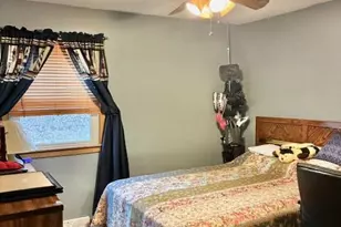 546 Gardenia St SE, Demotte, IN 46310 - Photo 25