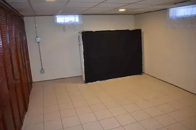 300 W 54th Place, Merrillville, IN 46410 - Photo 17