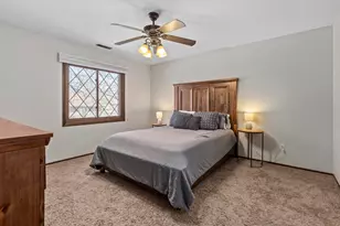 2513 E Lakeshore Dr, Crown Point, IN 46307 - Photo 9