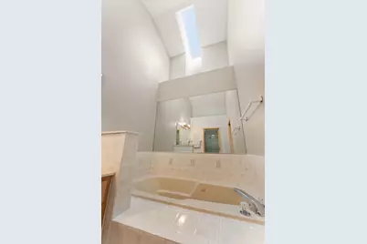 1459 Carriage Oaks Court, Dyer, IN 46311 - Photo 23