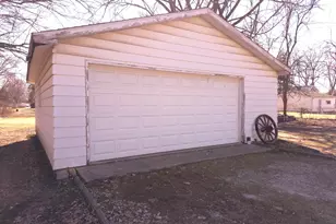 1021 173rd St, Hazel Crest, IL 60429 - Photo 21