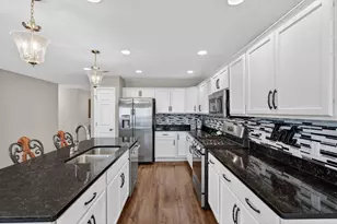 2310 Hudson Rd, Valparaiso, IN 46385 - Photo 9