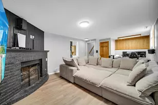 241 Brandt Pl, Hobart, IN 46342 - Photo 13