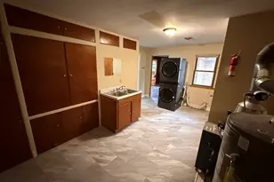 109 Iowa St, LaCrosse, IN 46348 - Photo 11