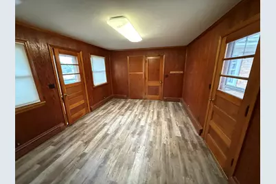 109 Iowa Street, LaCrosse, IN 46348 - Photo 5