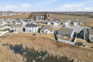 2215 E 109th Pl, Crown Point, IN 46307 - Photo 27