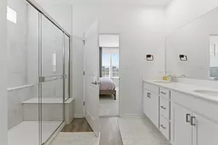 2215 E 109th Pl, Crown Point, IN 46307 - Photo 19