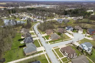 7216 Fawn Valley Dr, Schererville, IN 46375 - Photo 59