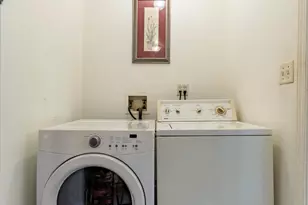 3446 E 69th Ave, Merrillville, IN 46410 - Photo 23