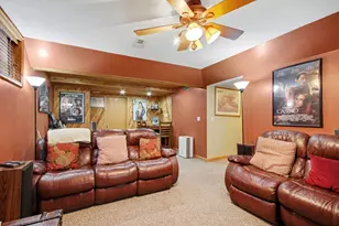 22 Covington Dr, Valparaiso, IN 46385 - Photo 29