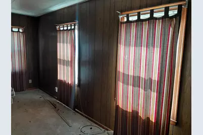 266 Johnson Street, Gary, IN 46402 - Photo 5