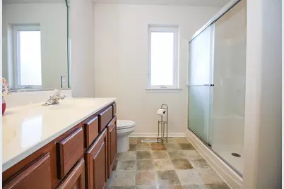 1281 Medlee Drive, Hobart, IN 46342 - Photo 15