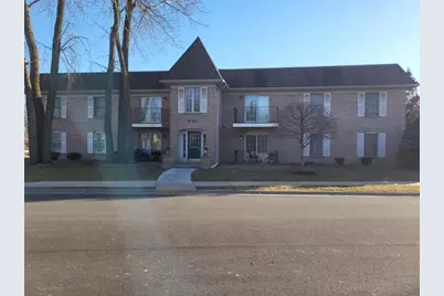 2720 Georgetowne Drive #B2, Highland, IN 46322 - Photo 1