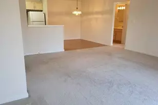 2720 Georgetowne Dr, Highland, IN 46322 - Photo 5