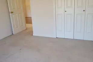 2720 Georgetowne Dr, Highland, IN 46322 - Photo 11