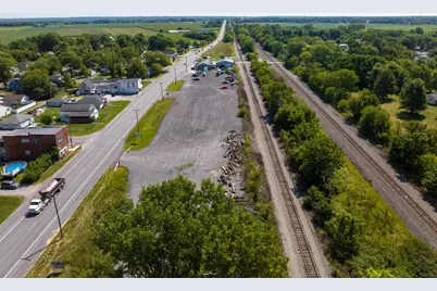 300 Railroad Avenue, Wheeler, IN 46393 - Photo 17