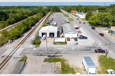 300 Railroad Avenue, Wheeler, IN 46393 - Photo 9