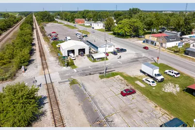 300 Railroad Avenue, Wheeler, IN 46393 - Photo 11