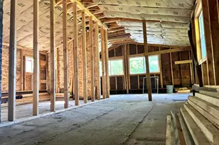 711 W 4th St, Michigan City, IN 46360 - Photo 7