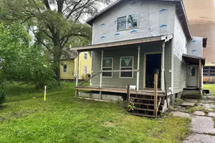 711 W 4th St, Michigan City, IN 46360 - Photo 1